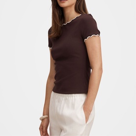 Rebecca Scallop T-Shirt