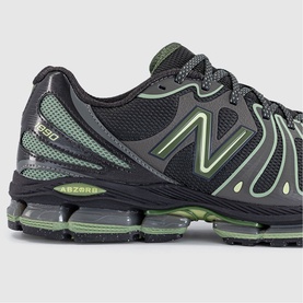 Abzorb 1890 Trainers