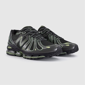 Abzorb 1890 Trainers