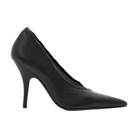 Vera Leather Courts
