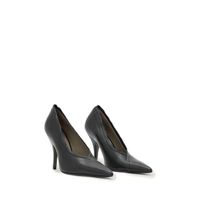Vera Leather Courts