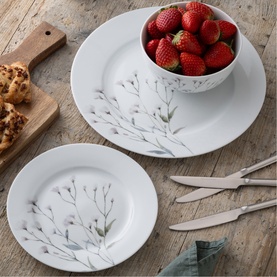Cotton Blossom 12 Piece Plate Set
