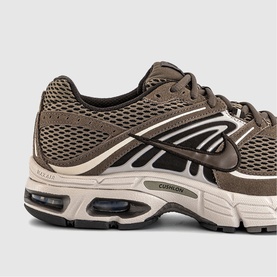 Air Max Moto Trainers