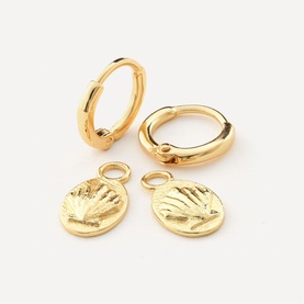 Ch&eacute;le Shell Huggies Earrings