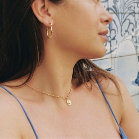 Ch&eacute;le Shell Necklace