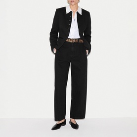 Collarless Single-Breasted Blazer