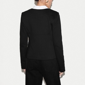 Collarless Single-Breasted Blazer