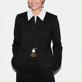 Collarless Single-Breasted Blazer