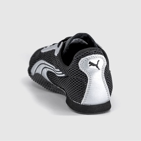 H Street Trainers