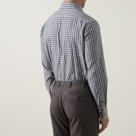 Model wearing Slowear mid grey gingham check cotton casual shirt, styled with brown tailored trousers. Back view.