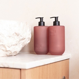 Blush Rose & Blackberry Hand & Body Lotion 400ml