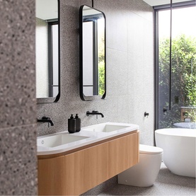 Tabac & Cedar Wood Hand & Body Wash Refill 400ml