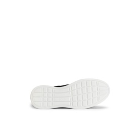 Move Lace-Up Shoes