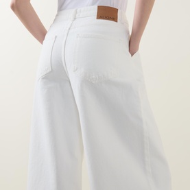 Lainey Mid-Rise Wide Leg Jeans