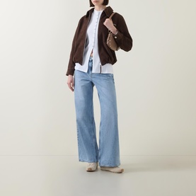 Low-Rise Wide Leg Jeans