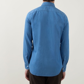 Model wearing Canali light blue cotton-linen casual shirt, rear view showing relaxed fit and long sleeves with button cuffs