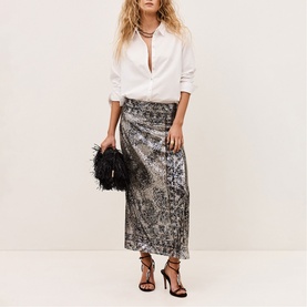 Chiren Curved Hem Classic Shirt