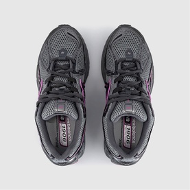 1906 Trainers