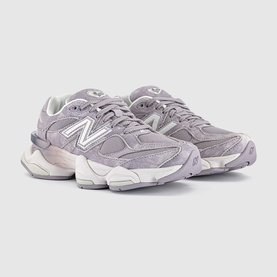 9060 Trainers