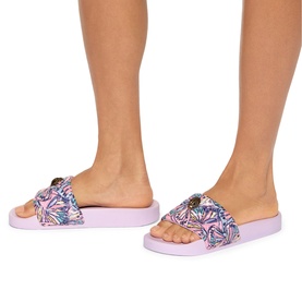 Meena Eagle Head Sandals