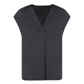 Marella Brina Front-Pleat Blouse in black, V-neckline, short cap sleeves, front pleat detail, curved hem, smooth fabric