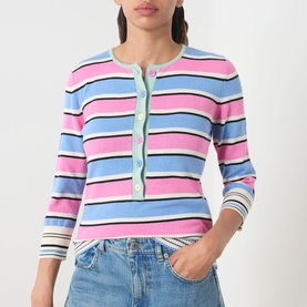 Model wearing Max&Co Giunto Stripe Henley Top in Pink Pinstripes with green buttons, three-quarter sleeves, styled with blue jeans
