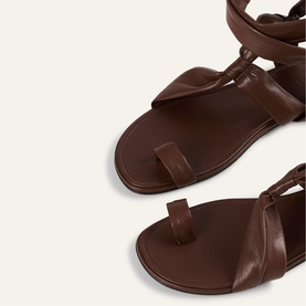Covilla Flat Knotted Sandals