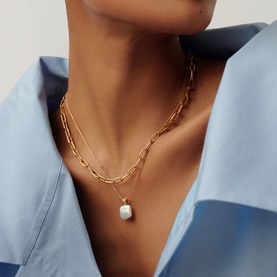 Pearl Baya Square Pendant Necklace
