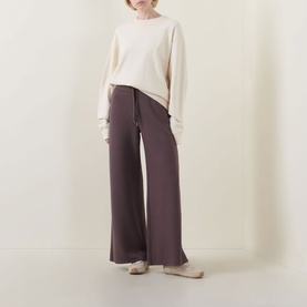 AirEssentials&reg; Wide Leg Sweatpants