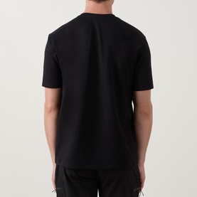 Active Cargo Pocket T-Shirt