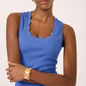 Scallop Trim Tank Top