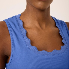 Scallop Trim Tank Top