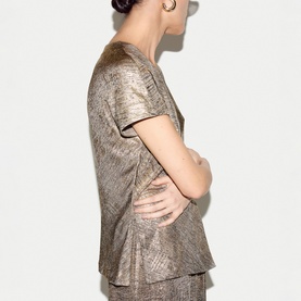 Shimmer Button Front Top