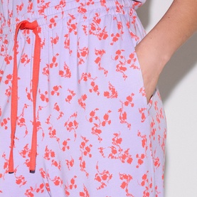Two-Piece Swirl Posy Cropped Pyjama Set