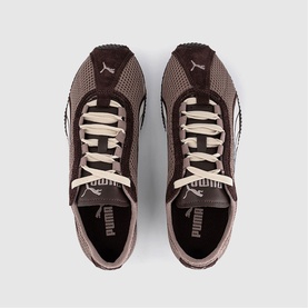 H Street Trainers