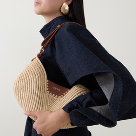 Swing Medium Shoulder Bag