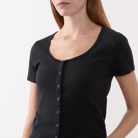 Model wearing Levi's Anthracite Night ribbed cotton T-shirt with scoop neck, short sleeves, and button-through front detail.