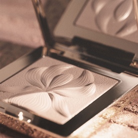 L'Orchid&eacute;e Highlighter