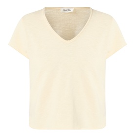 American Vintage Sonoma T-Shirt in Vanille Vintage, V-neckline, short sleeves, straight hem with raw edges, slub texture