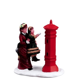 Letter to Santa Figurine 7cm