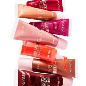 Lanc&ocirc;me Cheeks Juicy Tubes Blush Tint collection in multiple shades including 04 Strawberry Glow Cream, shown as squeeze tubes