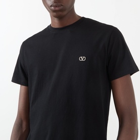 V-Logo T-Shirt