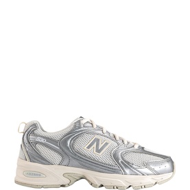 MR530 Trainers