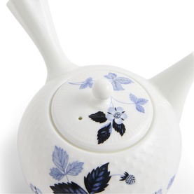 Wild Strawberry Inky Blue Teapot 430ml