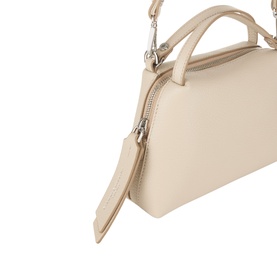 Gianni Chiarini taupe leather crossbody bag, close-up showing top handle, zip closure, and silver-tone detachable shoulder strap