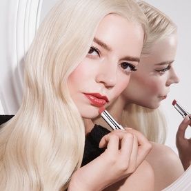 Addict Glass Lipstick Ultra-Shine and Hydrating Lip Gloss Stick