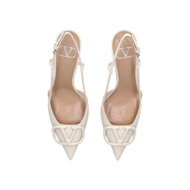 V Logo 80 Signature Slingback Pumps