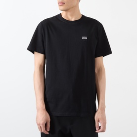 Model wearing Loewe black cotton T-shirt with small chest logo, crew neck and short sleeves.