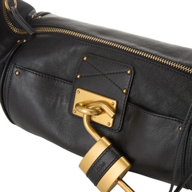 Chlo&eacute; Paddington Hobo Shoulder Bag in black leather, close-up of gold-tone padlock charm and zip fastening detail