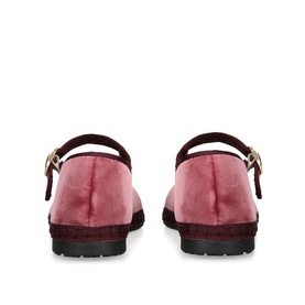 Flabelus pink velvet flat mules, rear view, gold buckle strap detail and dark rubber sole